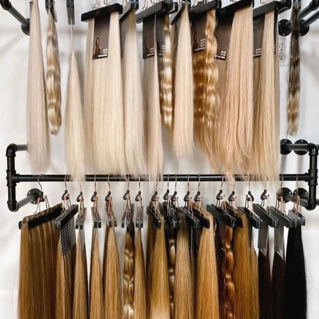 Extension color library on wall racks from blonde to brunette
